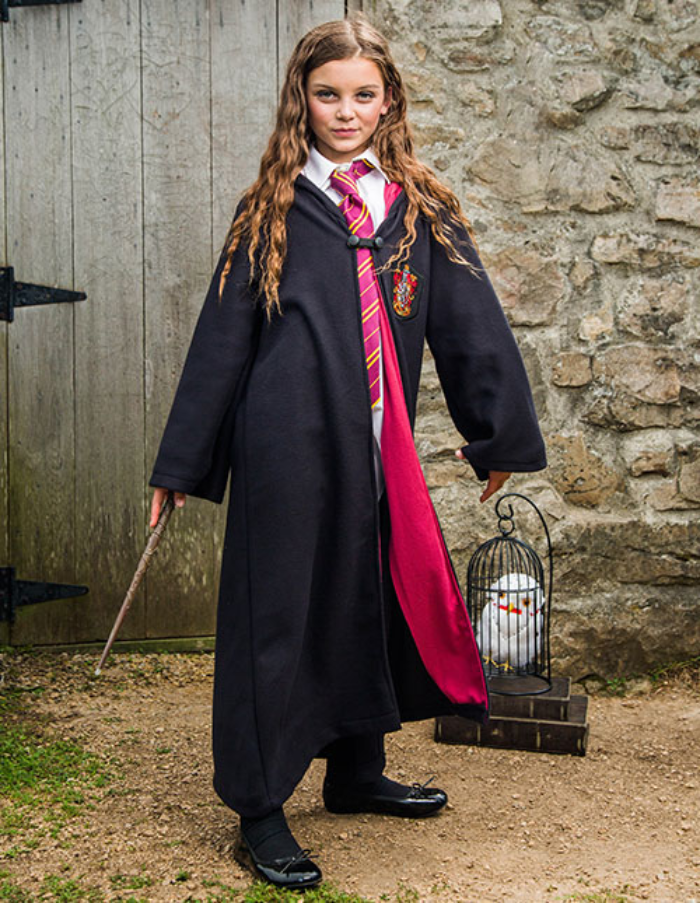 Harry-Potter-theme Halloween costume