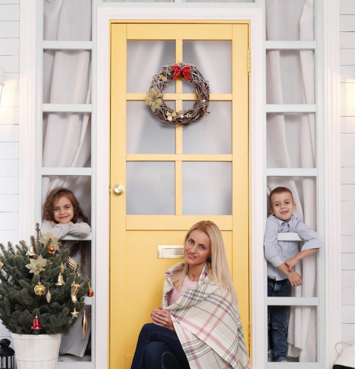 How to Decorate a Door for Christmas