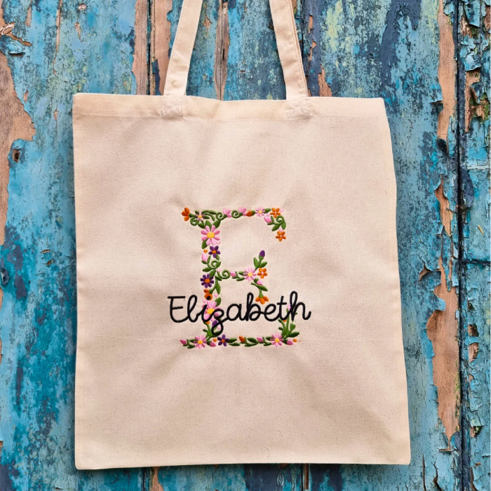 Making Personalized Embellishments to Your Cloth Gift Bag - Embroidery