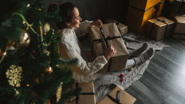 Festive Christmas Gifts for a Young Wife Ideas