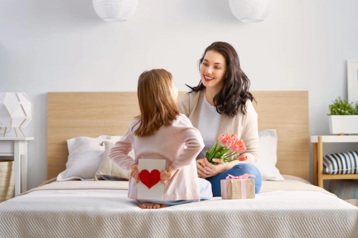 Valentine's Day gift ideas for mom