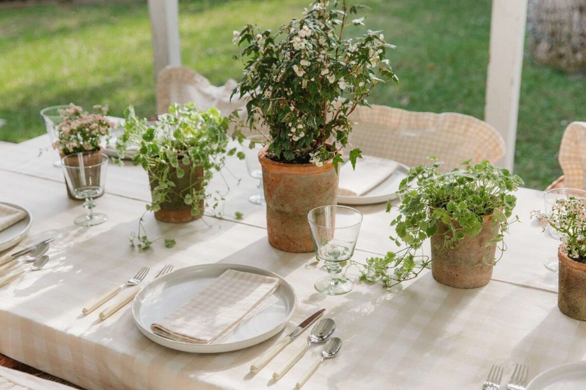 mother's day brunch table setup